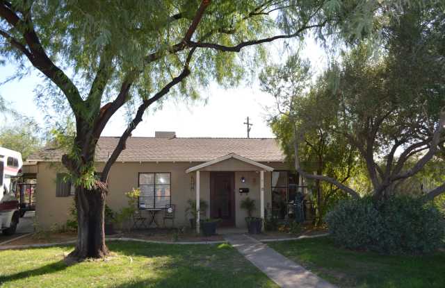 15 W MISSION Lane - 15 West Mission Lane, Phoenix, AZ 85021