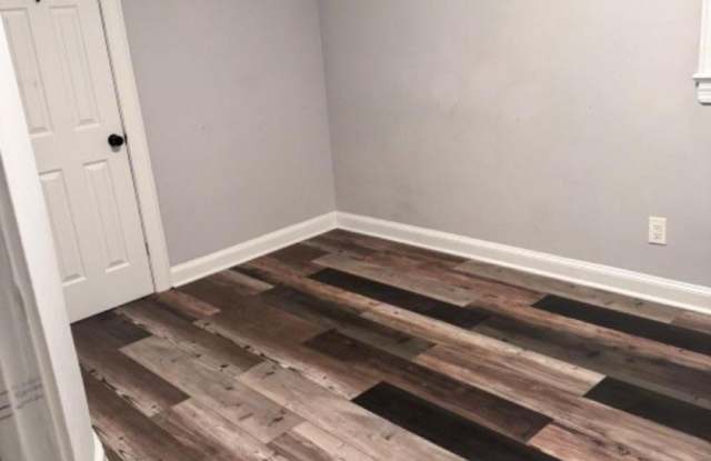 207 W 11th St - 207 West 11th Street, Linden, NJ 07036