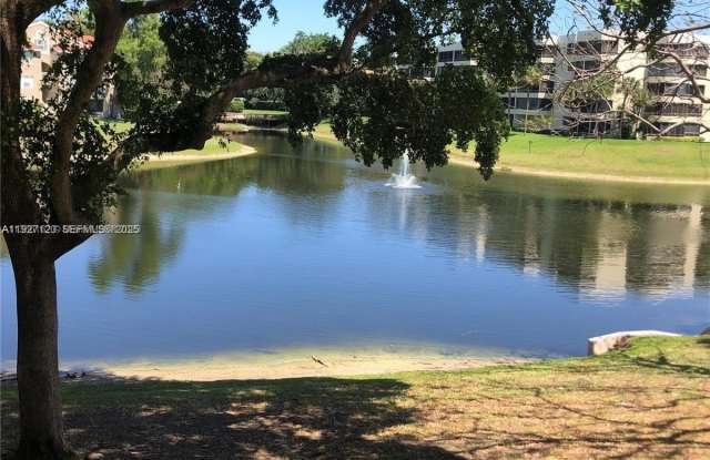 1845 Palm Cove Blvd photos photos