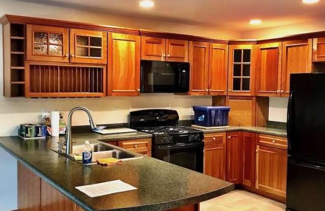 20 Ledgewood Drive Gallery 3