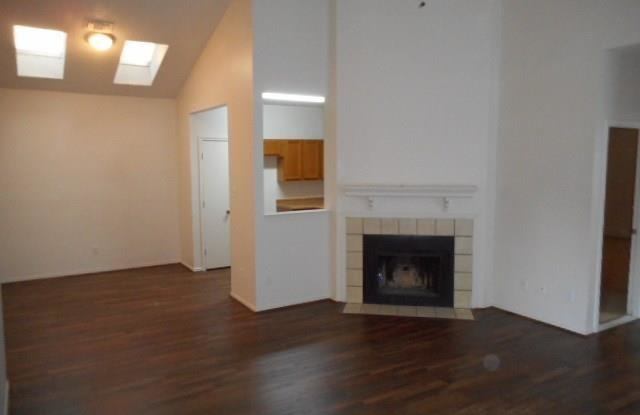 1107 Southpointe Drive Gallery 3