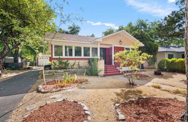 1212 Bentwood Rd, Austin, TX 78722 photos photos