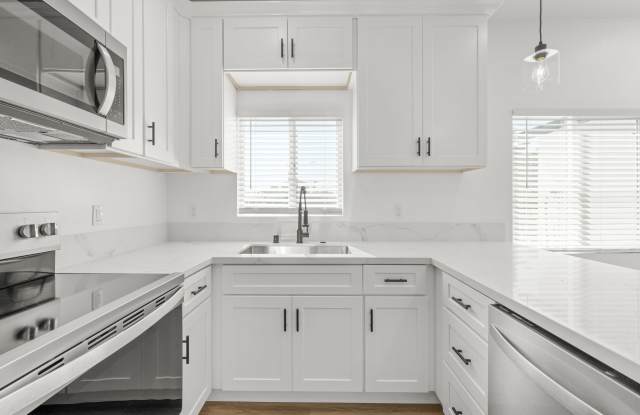 6402 Shane Place - Unit 2 photos photos