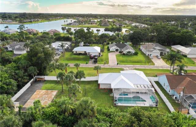 122 Filbert Street - 122 Filbert Street, Sebastian, FL 32958