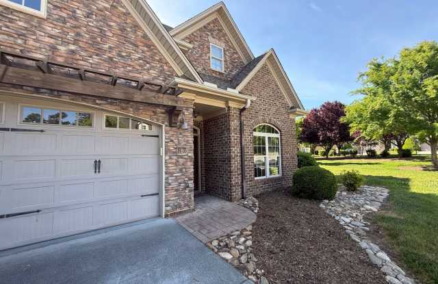 For Rent NOW!! photos photos