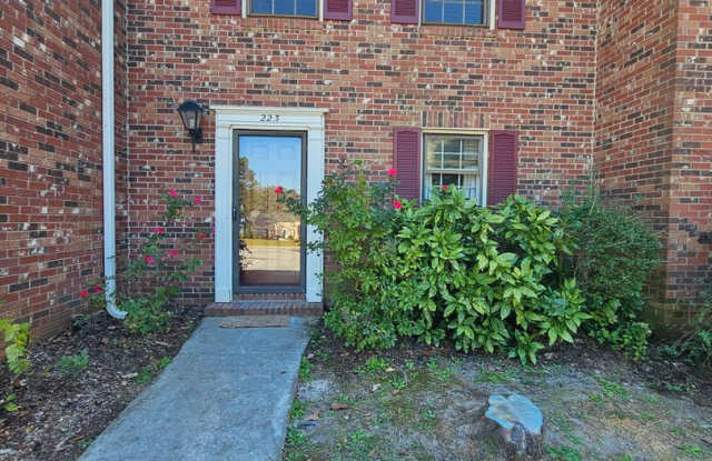 223 Rutledge Place photos photos