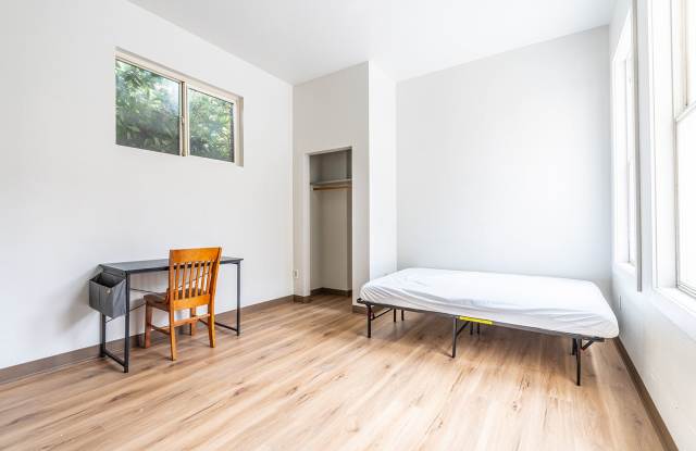 3803 S Edmunds St Gallery 4