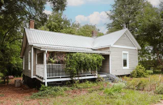 291 Athens Avenue Gallery 1
