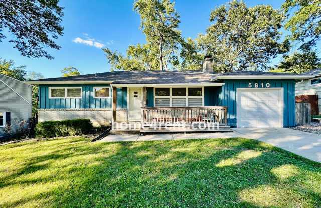 Gorgeous, Ranch Home in Prairie Village w/ an Updated Kitchen, Wood Floors and a Finished Basement! - 5810 West 78th Terrace, Prairie Village, KS 66208