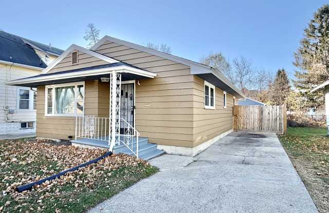 1616 Dewey Avenue - 1616 Dewey Avenue, Beloit, WI 53511