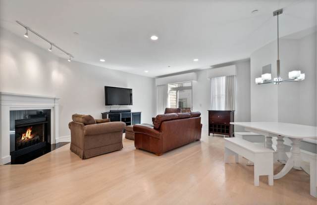 6349 Hennings Court Gallery 3
