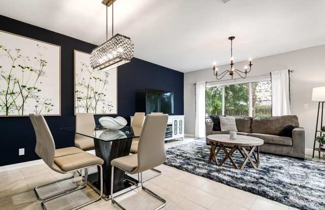 13354 Georgian Court photos photos