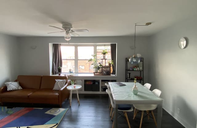 2808 21st Avenue - 2808 21st Ave, Queens, NY 11105