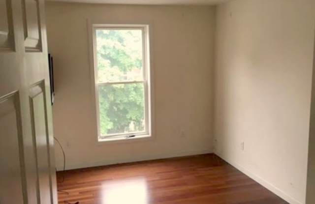 355 Pearl Street, Unit 9 Gallery 3