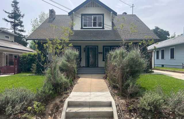 514 E Howard St photos photos