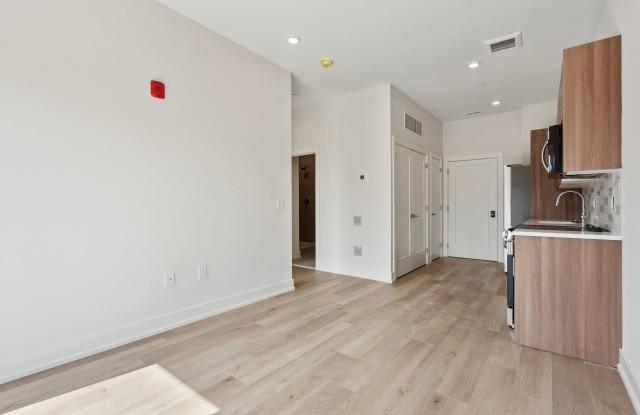 130 West Girard Avenue Gallery 4