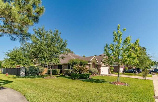 8903 Aberdeen Park Drive Gallery 2