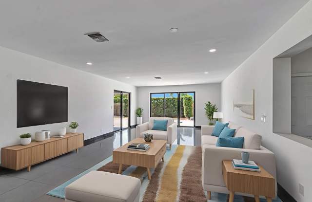 187 Duke Drive Gallery 4