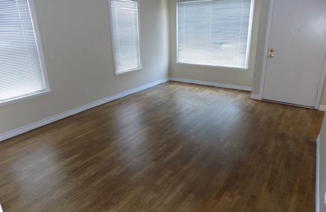 853 W. Summerland Ave. Gallery 4