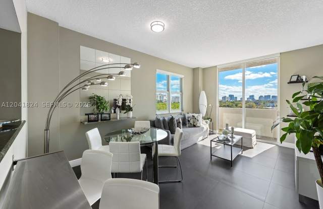 3000 CORAL WAY Gallery 1