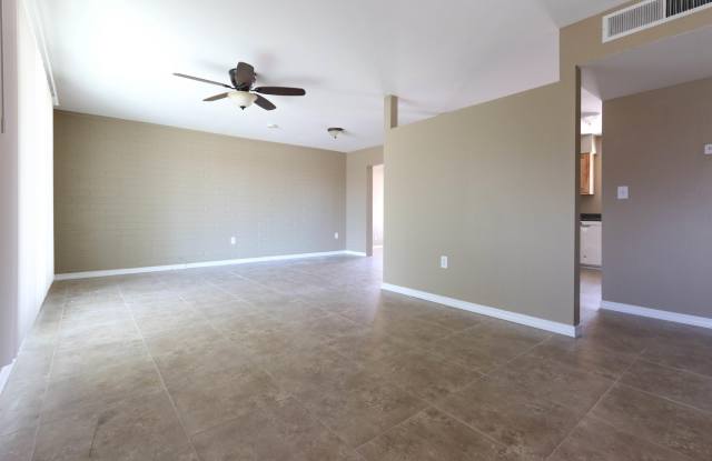 10638 W Snead Drive Gallery 2