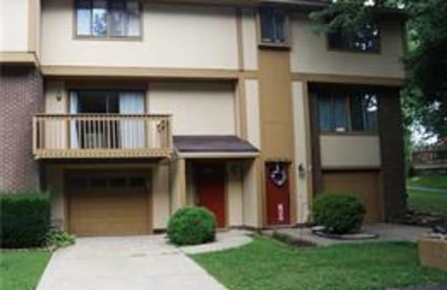 516 Hunters Path - 516 Hunters Path Rd, Allegheny County, PA 15017