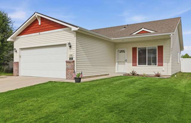 Private Community: Remodeled 3 bed 2 bath Rancher photos photos