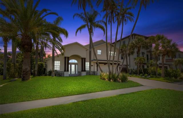 819 BAY ESPLANADE photos photos