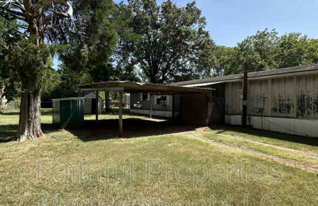 10251 Shadow Wood Cir Gallery 1