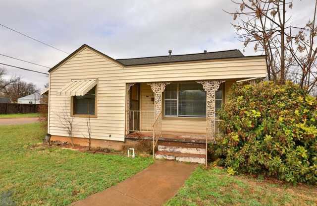 1958 S 20th Street - 1958 South 20th Street, Abilene, TX 79602