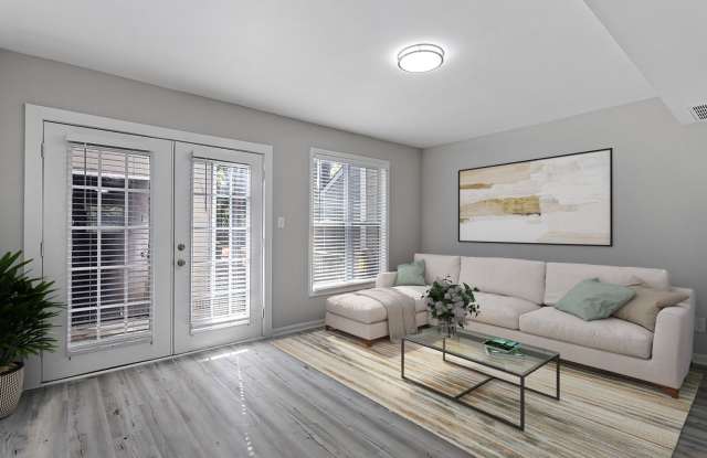 Beautifully Renovated Townhouse Near Downtown Clayton photos photos