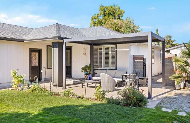469 Mace Road Gallery 4