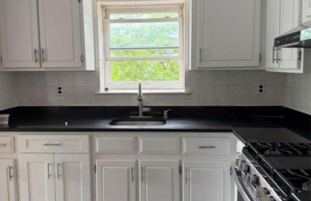 1125 Allerton Avenue photos photos