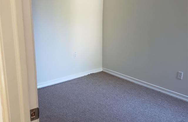 1831 Fontain Street - 1 Gallery 4