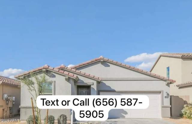3226 W Pollack Street Gallery 1