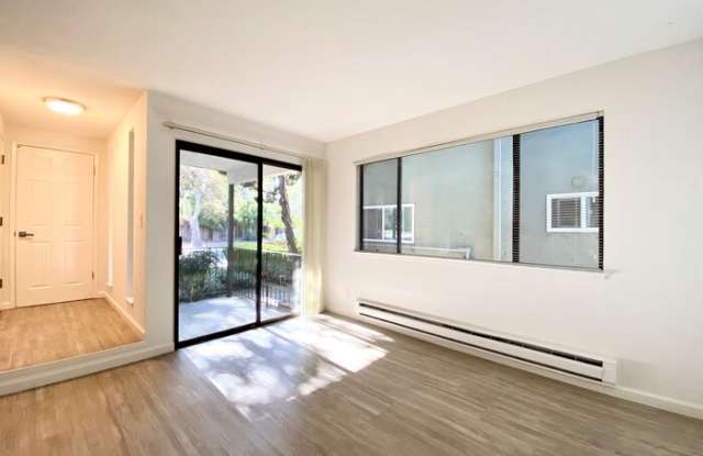 1616 Park Avenue Gallery 3