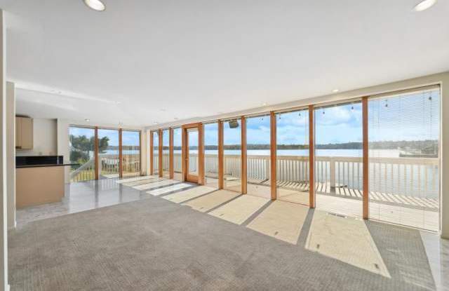 2401 60th Ave SE, Mercer Island Gallery 2
