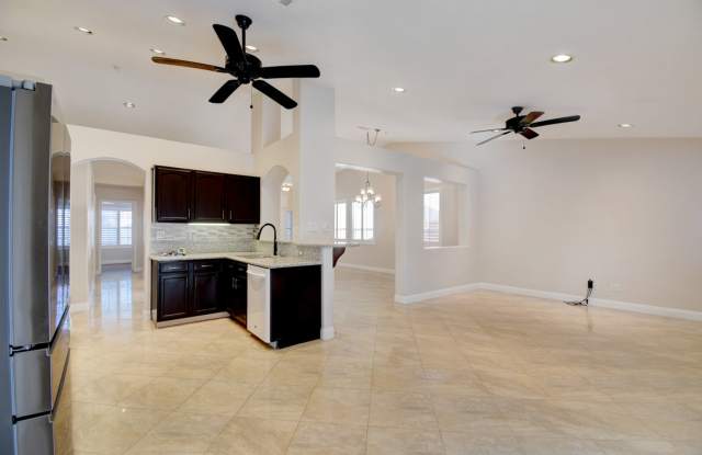Must See 3-bedroom home! Gallery 4