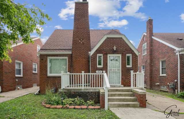 $1250 3 bedroom bungalow photos photos