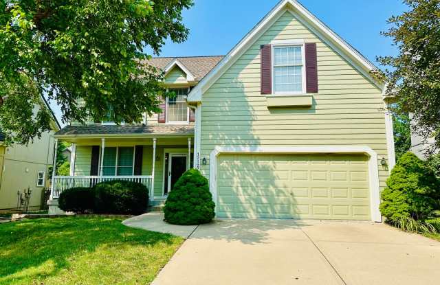 {12122} Spacious Lexington Park Two-Story + New Flooring and Kitchen Counters +Cul de Sac + BV Schools + Finished Basement - 12122 Craig Lane, Overland Park, KS 66213