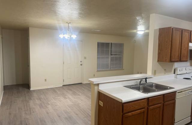 3 bed 2 bath low income house in Fort Smith Arkansas Gallery 3