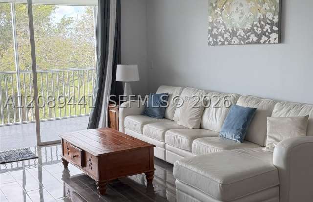 2681 S Course Dr Gallery 3