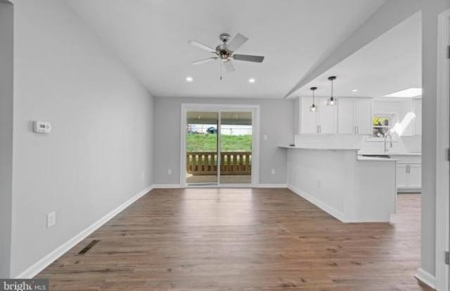 904 Lakeview Dr Gallery 4