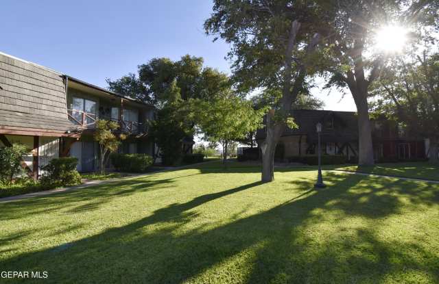 350 Thunderbird Drive unit: 27 photos photos