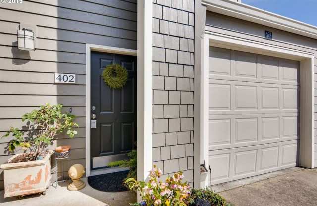 Oswego Bay Community 2Bed 2Bath updated in 2021!!! Gallery 1