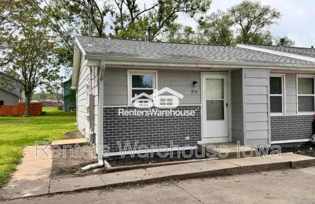 910 SE 10th St photos photos