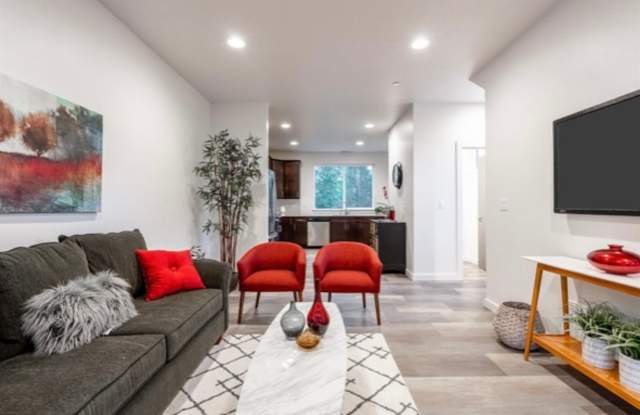 3-Story Urban Walk Up at a Modern Community Featuring 3 Bedrooms 3.5 Bathrooms photos photos