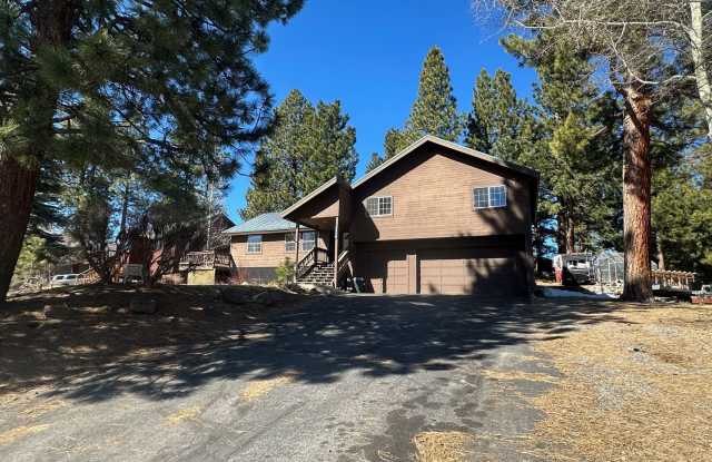 Long Term Glenshire Rental 3 Bed, 2.5 Bath 3 Car Garage photos photos