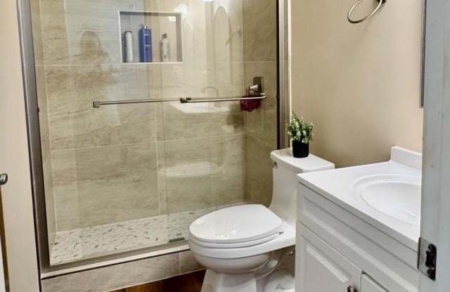11501 CARDONESS LANE Gallery 3