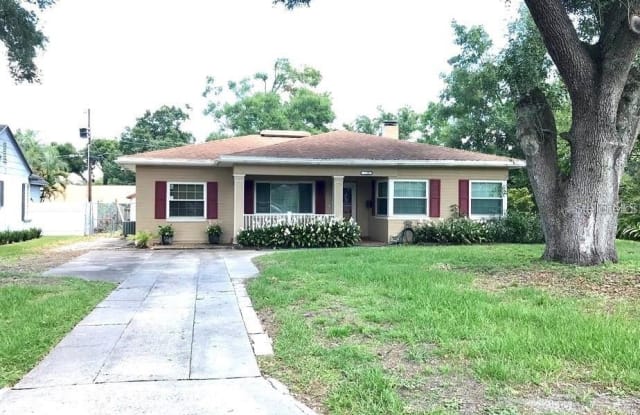 2724 CAMBRIDGE AVENUE - 2724 Cambridge Avenue, Lakeland, FL 33803
